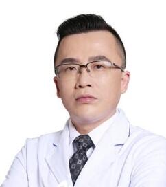 李健