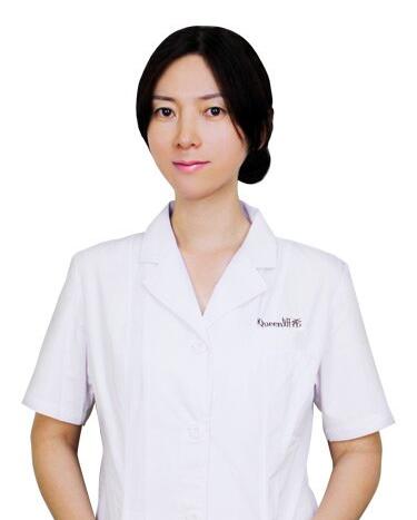 王宏薇