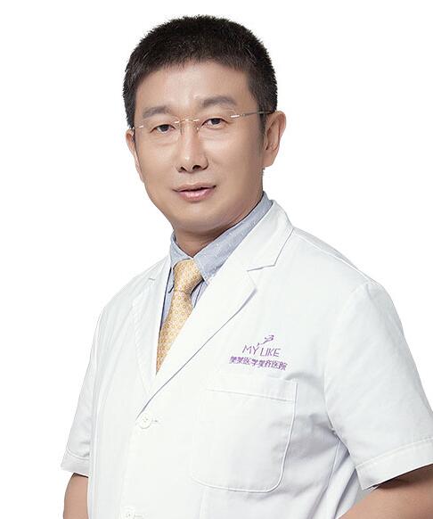 韩国栋