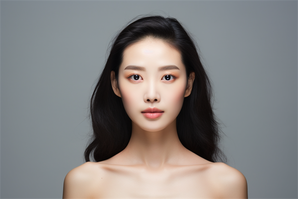 桂林哪家机构提供的瑞士thommen种植体服务更正规优质？柏乐、李恒伟、秦雪莲在thommen种植体方面表现如何？