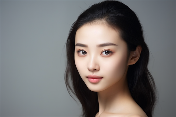 江州华美紫心丰胸怎么样？医院的医生隆胸技术非常精湛 而且费用也不贵 